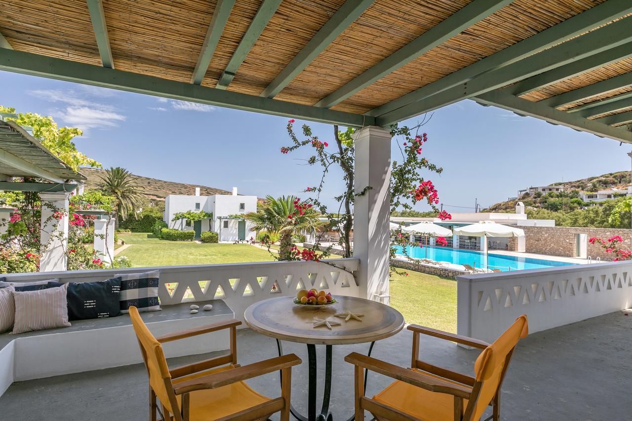 Dioni Hotel Skyros Exterior photo